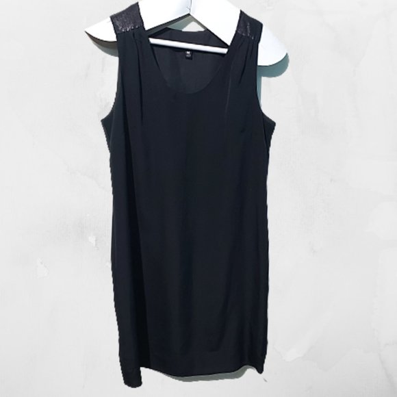 Dresses & Skirts - Black Sleeveless Silky Light-Weight Dress